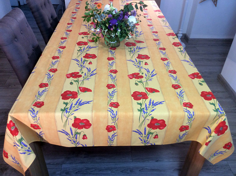 Nappe Proven Ale Coquelicots Fond Cru Ou Jaune Rectangulaire