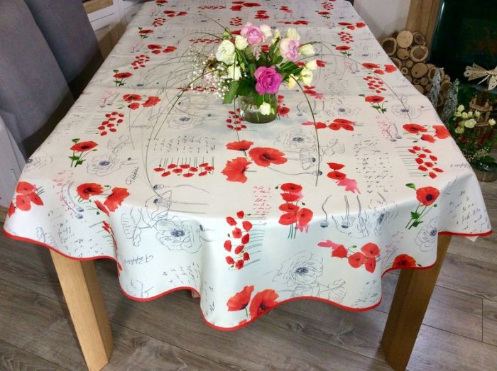 Nappe provençale Coquelicots, rouge, ovale, 150x240 cm, 100% polyester anti-taches