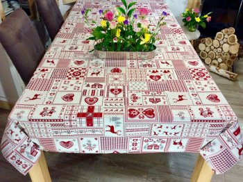 Nappe Montagne Landhaus, rennes, edelweiss, chalets, cœurs, sur fond écru, rectangulaire réversible, polycoton jacquard