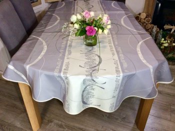 Nappe  Astrid, Traits géométriques, sur fond gris-crème, ovale, 150x240 cm, 100% polyester anti-taches